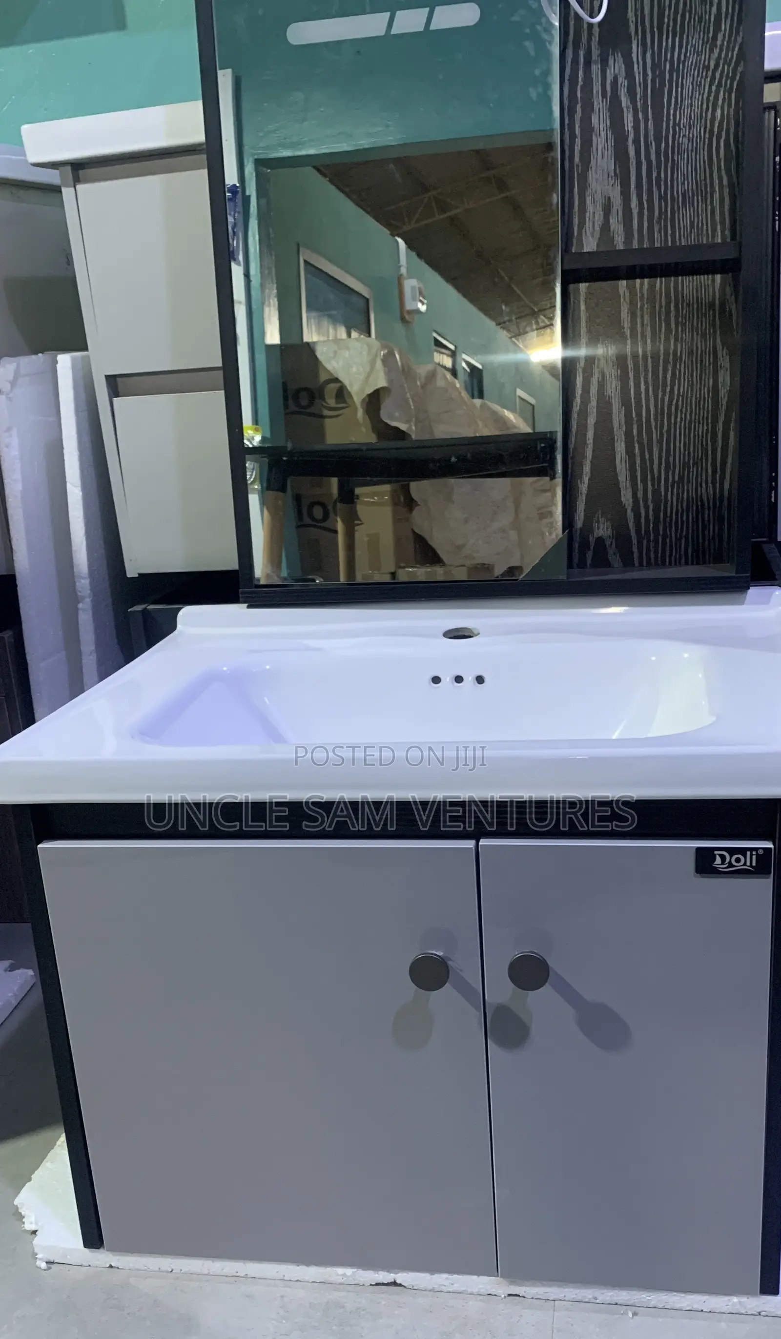 60cm Washroom Cabinet