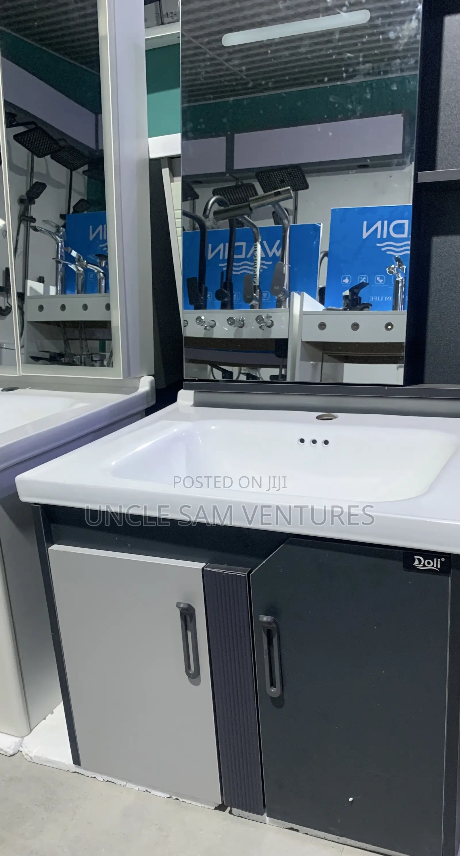60cm Washroom Cabinet
