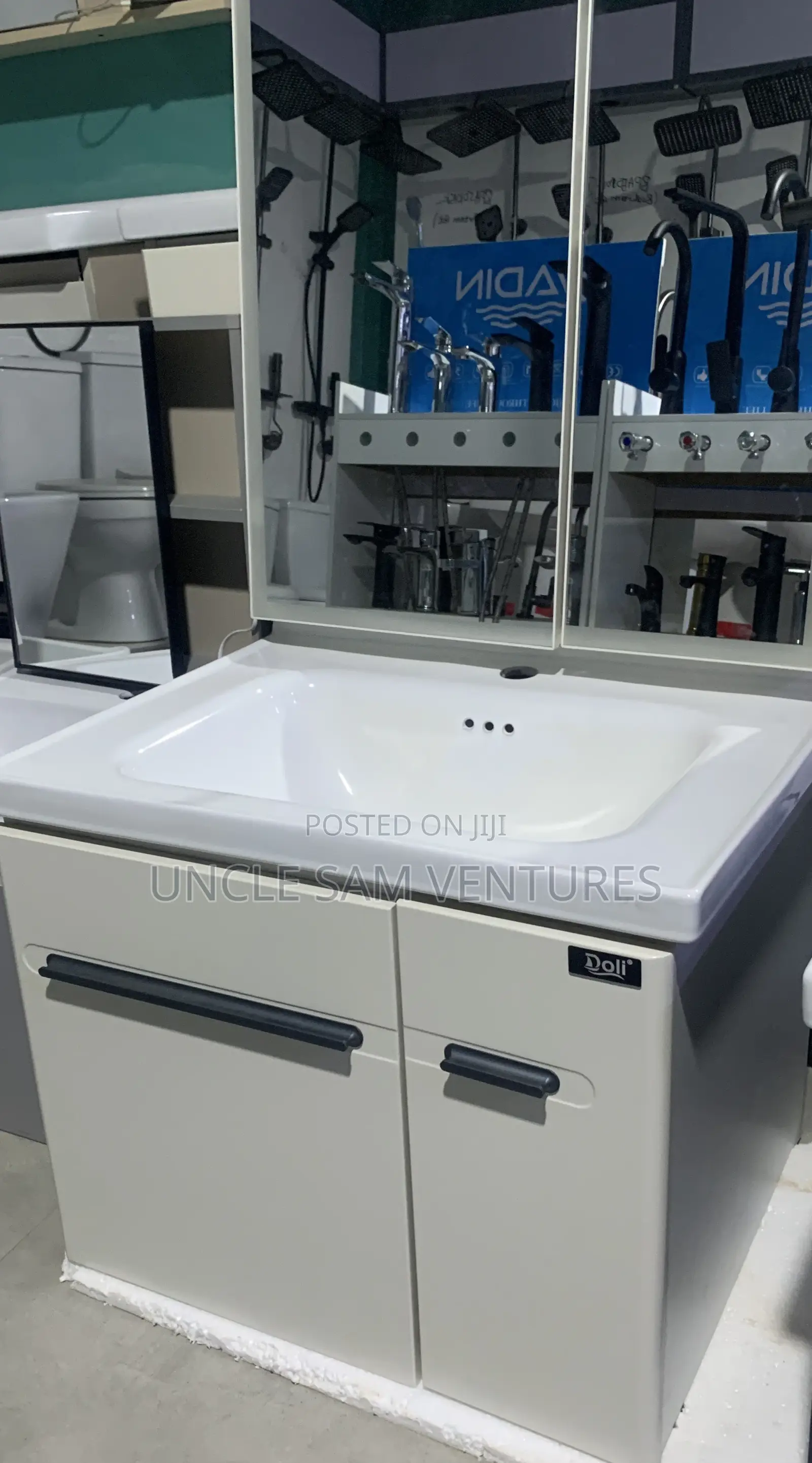 60cm Washroom Cabinet