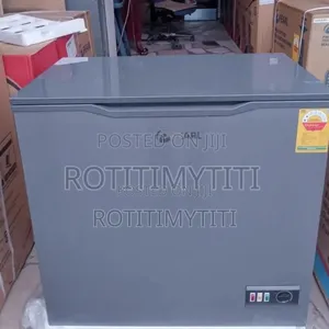 Pearl Chest Freezer 188 Liters Inside Light Sliding Door