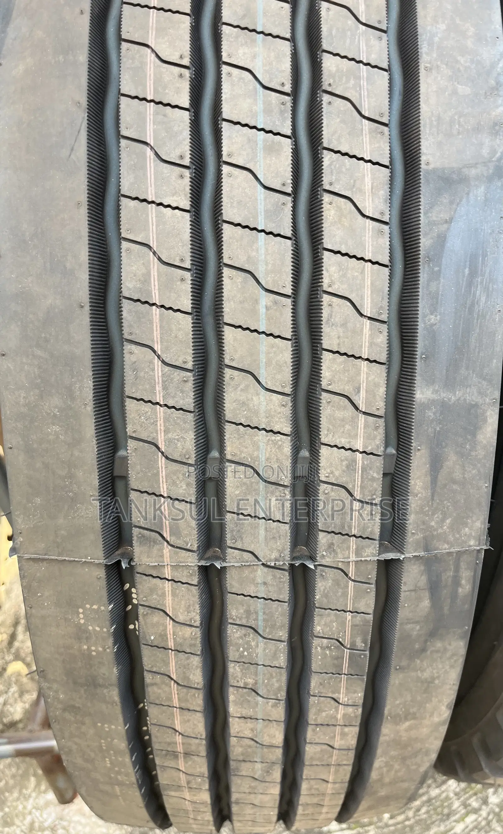 Sailmax 315/80 22.5 Truck Tire