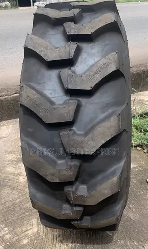 12.5 80 18 Backhoe Loader Tyre Vgl