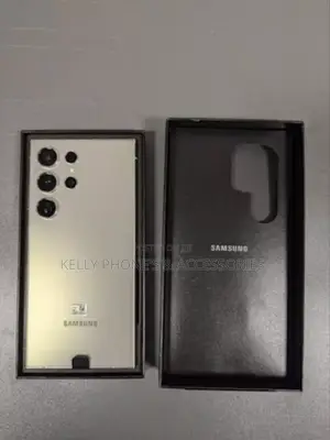 New Samsung Galaxy S24 Ultra 256 GB Gold