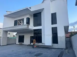 4bdrm Duplex in Haatso for sale
