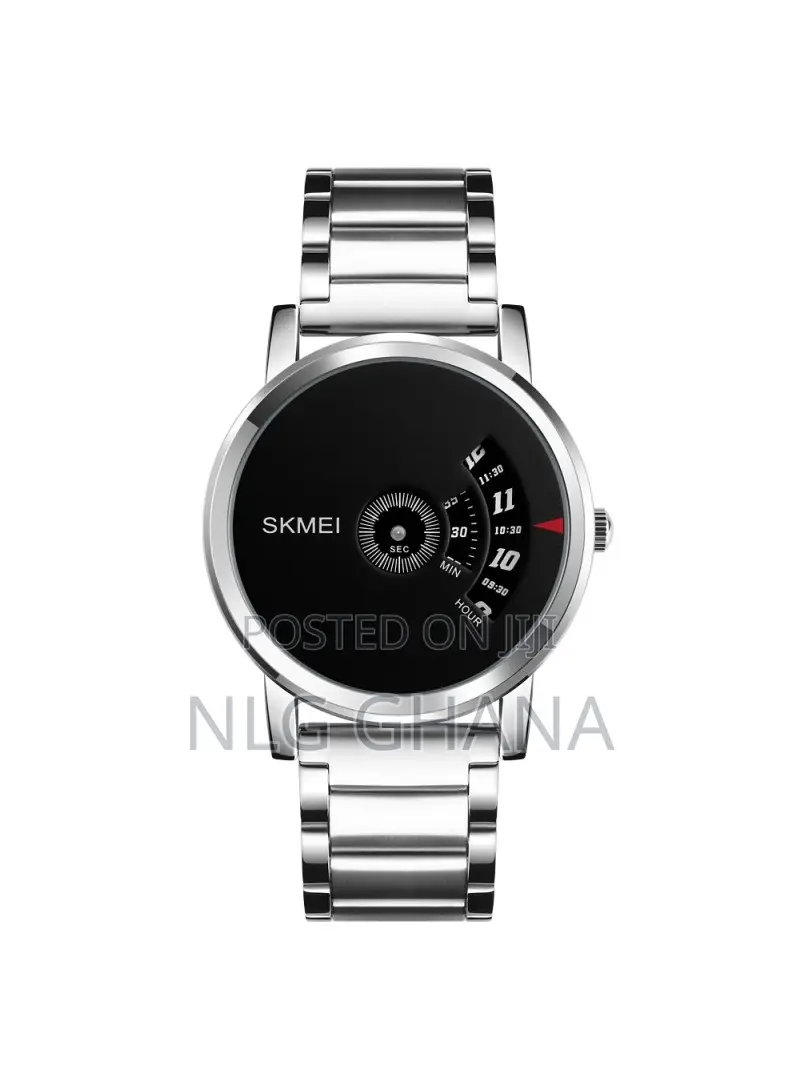 Men's Watch Waterproof Casual Quartz Sport Watch. Tvx24784