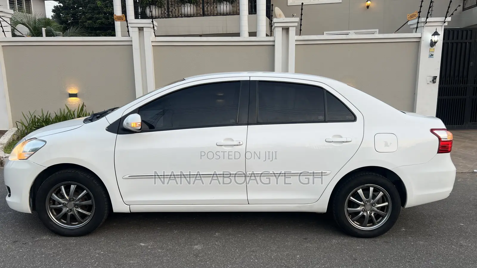 Toyota Vios 2011 White