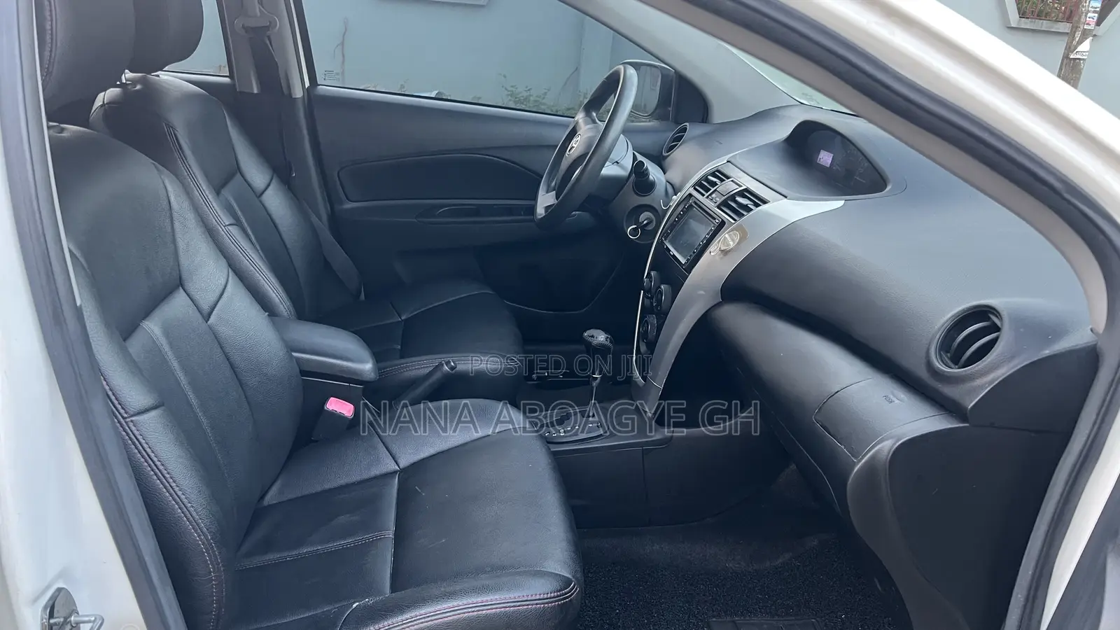 Toyota Vios 2011 White