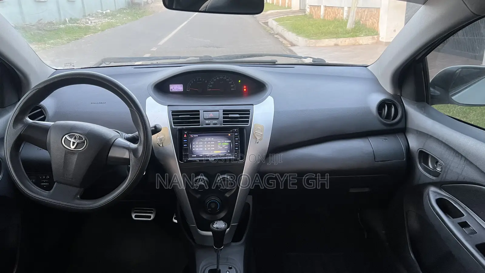 Toyota Vios 2011 White