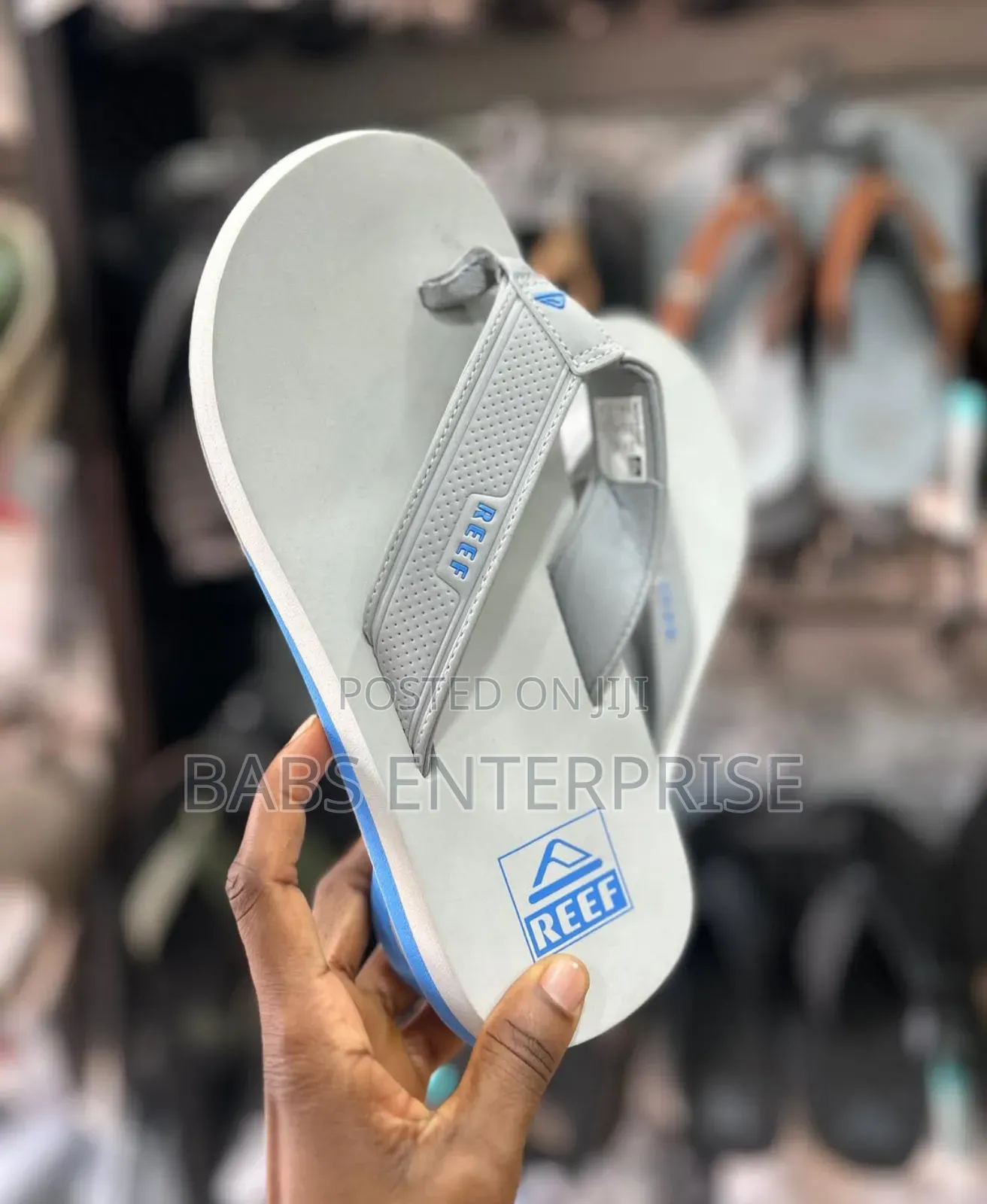 Reef Men's The Layback Flip Flops Gray