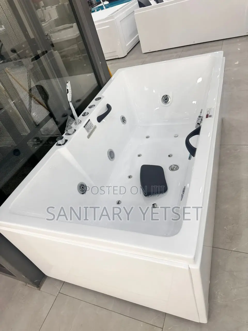 Bluetooth Massaging Jacuzzi Bath. TLP-665