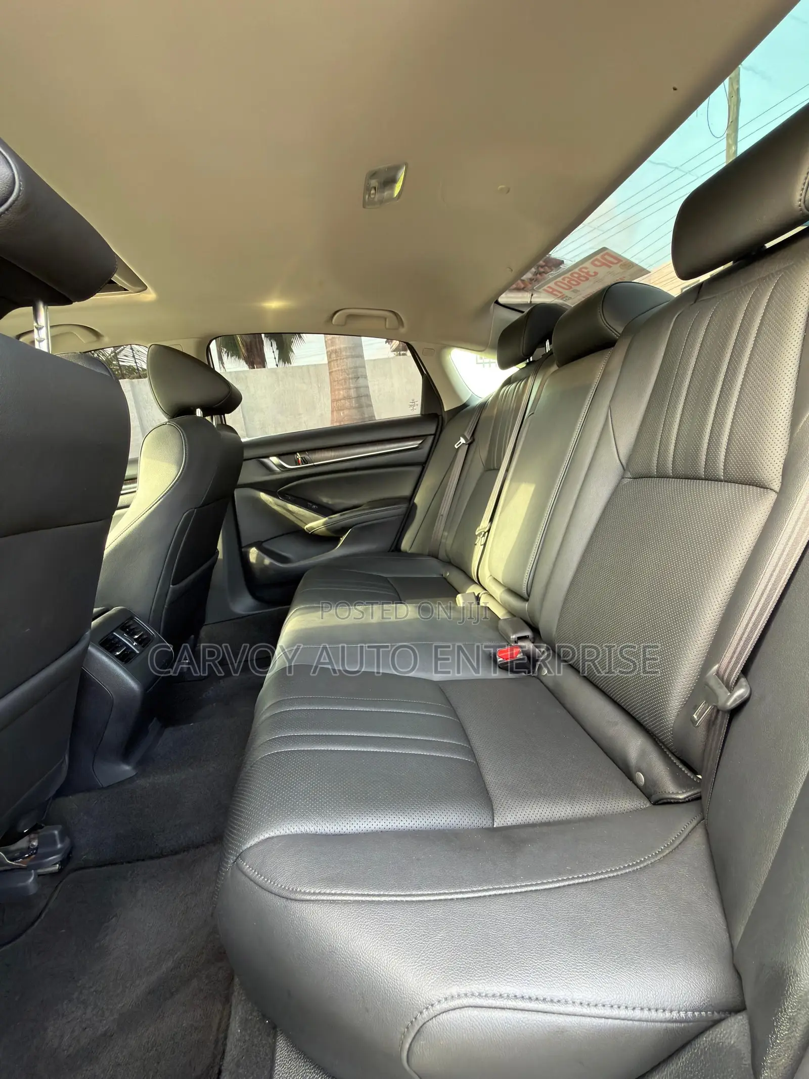 Honda Accord Sport (2.0L 4cyl Turbo 6M) 2019 White