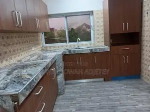3bdrm Apartment in Macdan Park, Tsui-Bleoo for rent