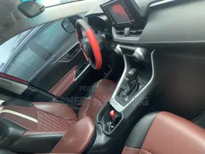 Toyota RAV4 2020 Red