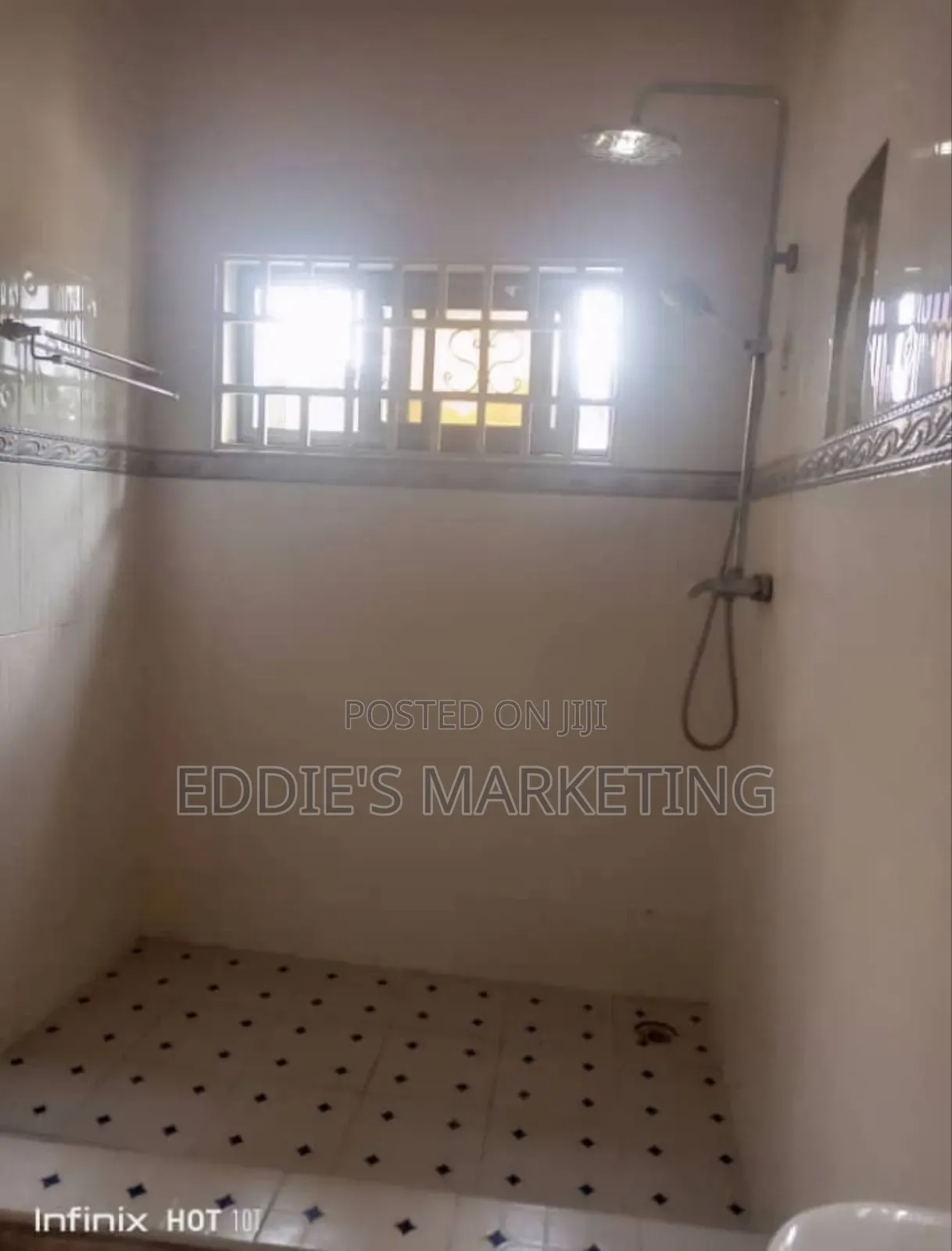6bdrm House in Strategical Real, Amasaman for sale