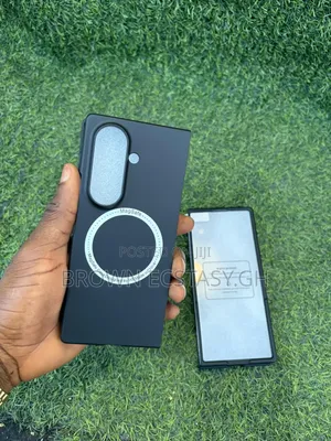Mette Black Z Fold 7 Case With Screen Protector