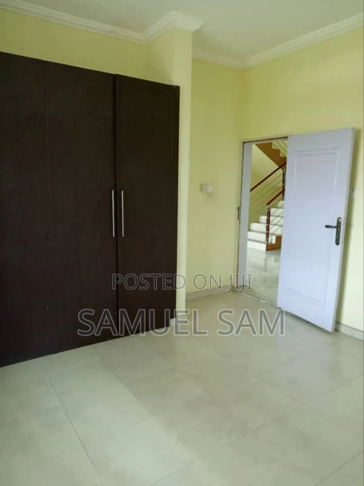 5bdrm House in Tema Community 22 for rent