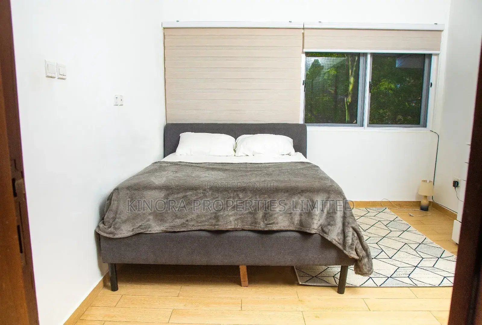 Furnished 4bdrm Townhouse / Terrace in Winsconsin, North Legon for rent