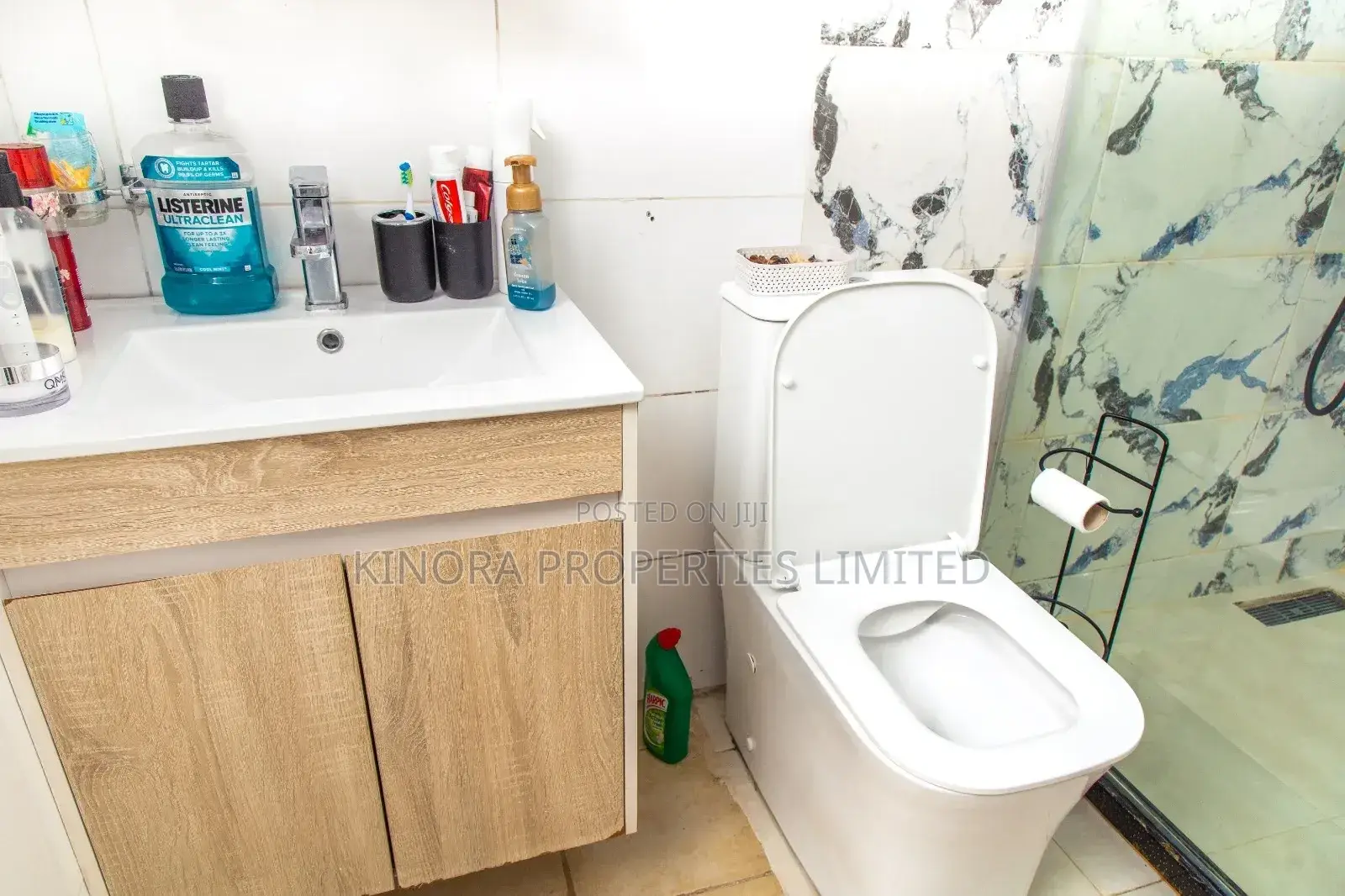 Furnished 4bdrm Townhouse / Terrace in Winsconsin, North Legon for rent