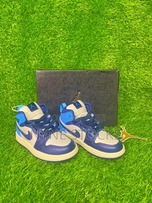 Nike Air Jordan 1 — Kids