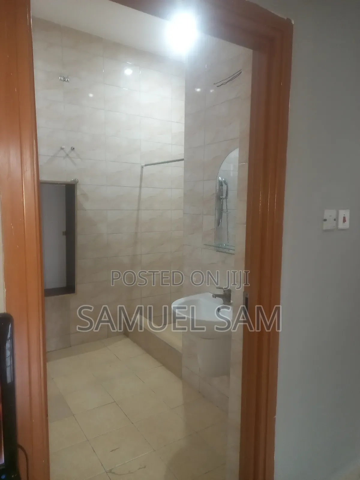 6bdrm House in Tema Community 18 for rent