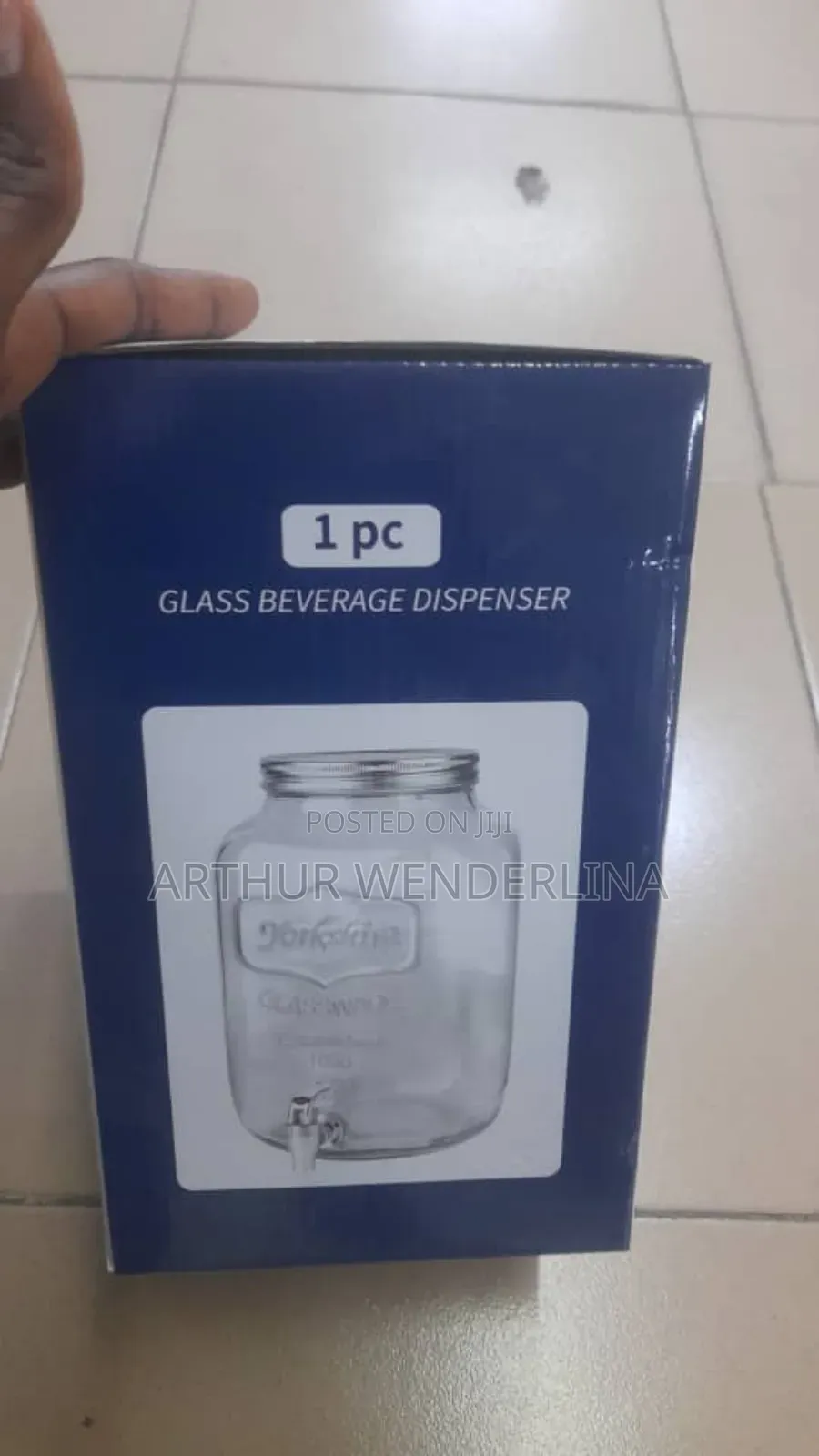 Glass Beverage Or Drink Dispenser With No Stand