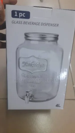 Glass Beverage Or Drink Dispenser With No Stand