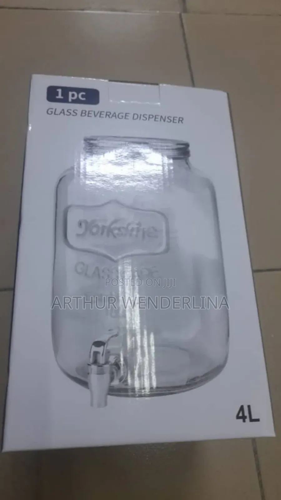 Glass Beverage Or Drink Dispenser With No Stand