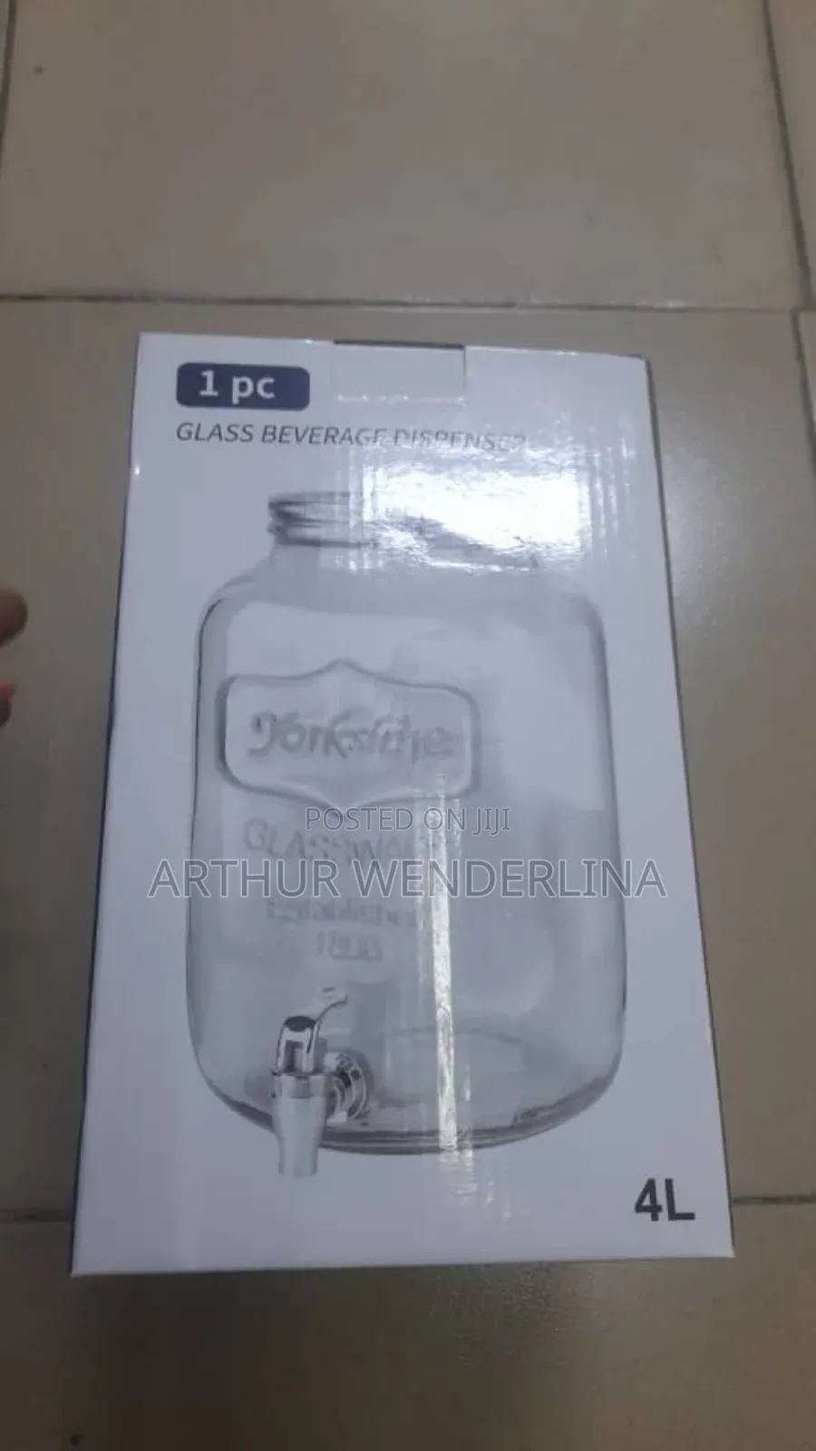 Glass Beverage Or Drink Dispenser With No Stand