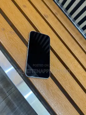 Apple iPhone 16 128 GB White