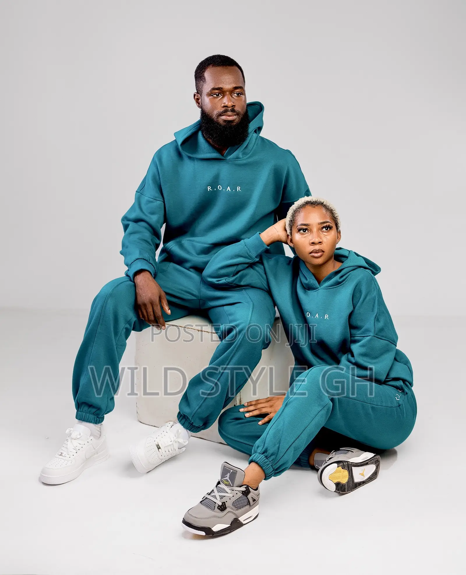 Quality Warm R.O.A.R Hoodie Tracksuits