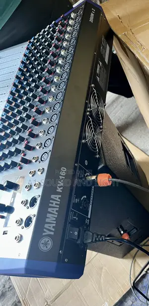 Yamaha 16 Channels Mixer With Amplifier [Kv-160]