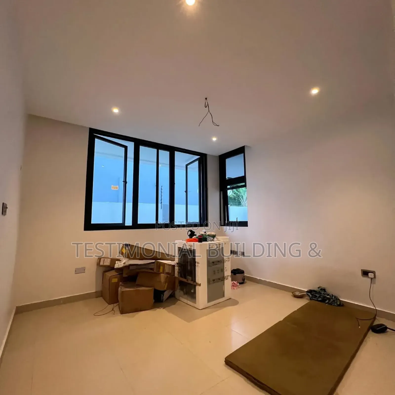 4bdrm House in Testimonial Building, Lake Side Estate for sale