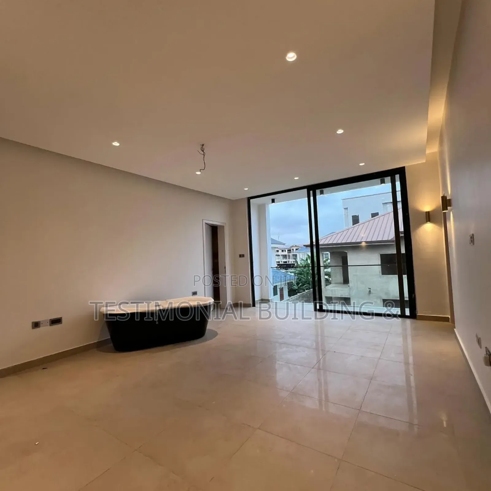4bdrm House in Testimonial Building, Lake Side Estate for sale