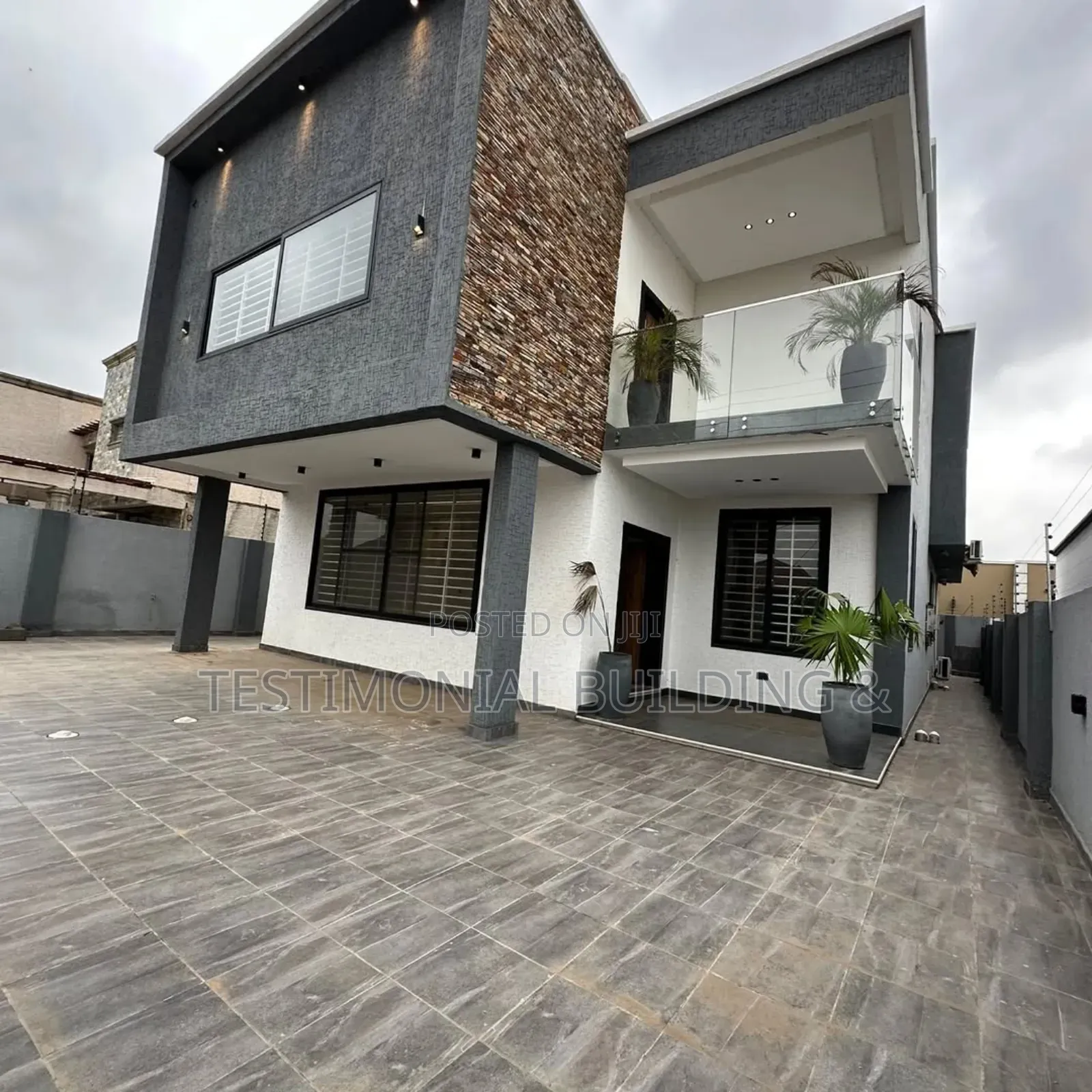 4bdrm House in Testimonial Building, Lake Side Estate for sale