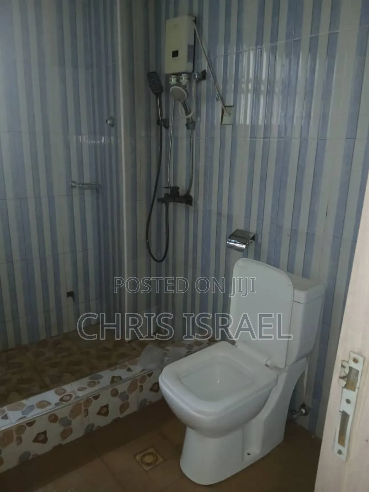 1bdrm Room & Parlour in Forest Hotel Area, Market for rent