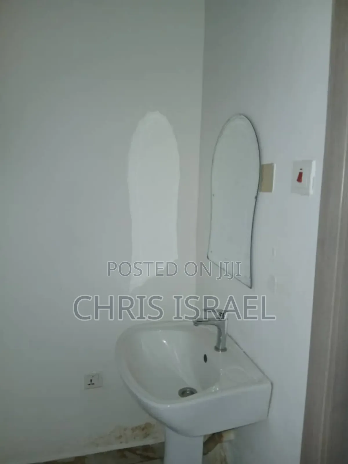1bdrm Room & Parlour in Forest Hotel Area, Market for rent