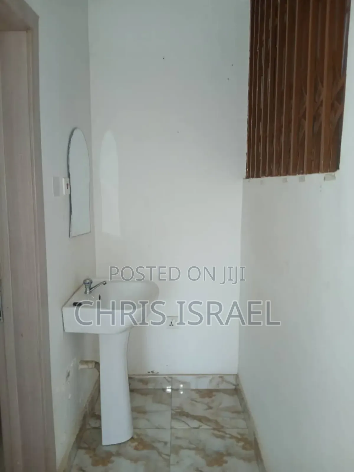1bdrm Room & Parlour in Forest Hotel Area, Market for rent