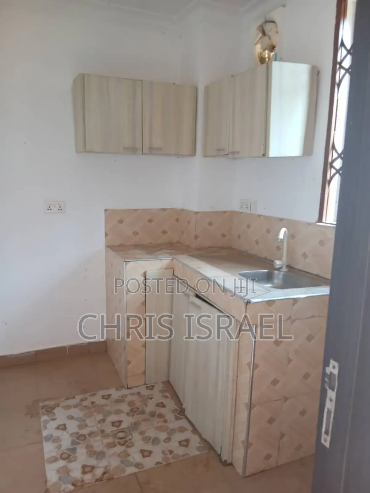 1bdrm Room & Parlour in Forest Hotel Area, Market for rent