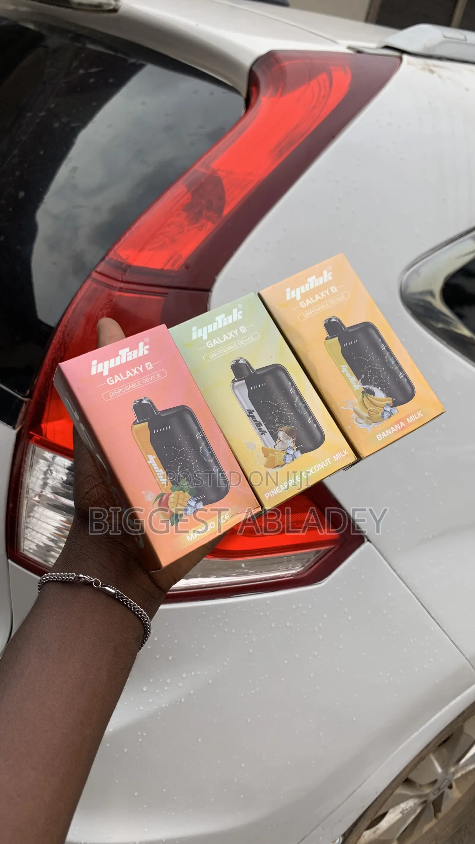 Iyutak Disposable 26,000 Puffs Vape