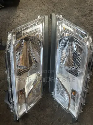 Toyota Hiace 2020 Headlight