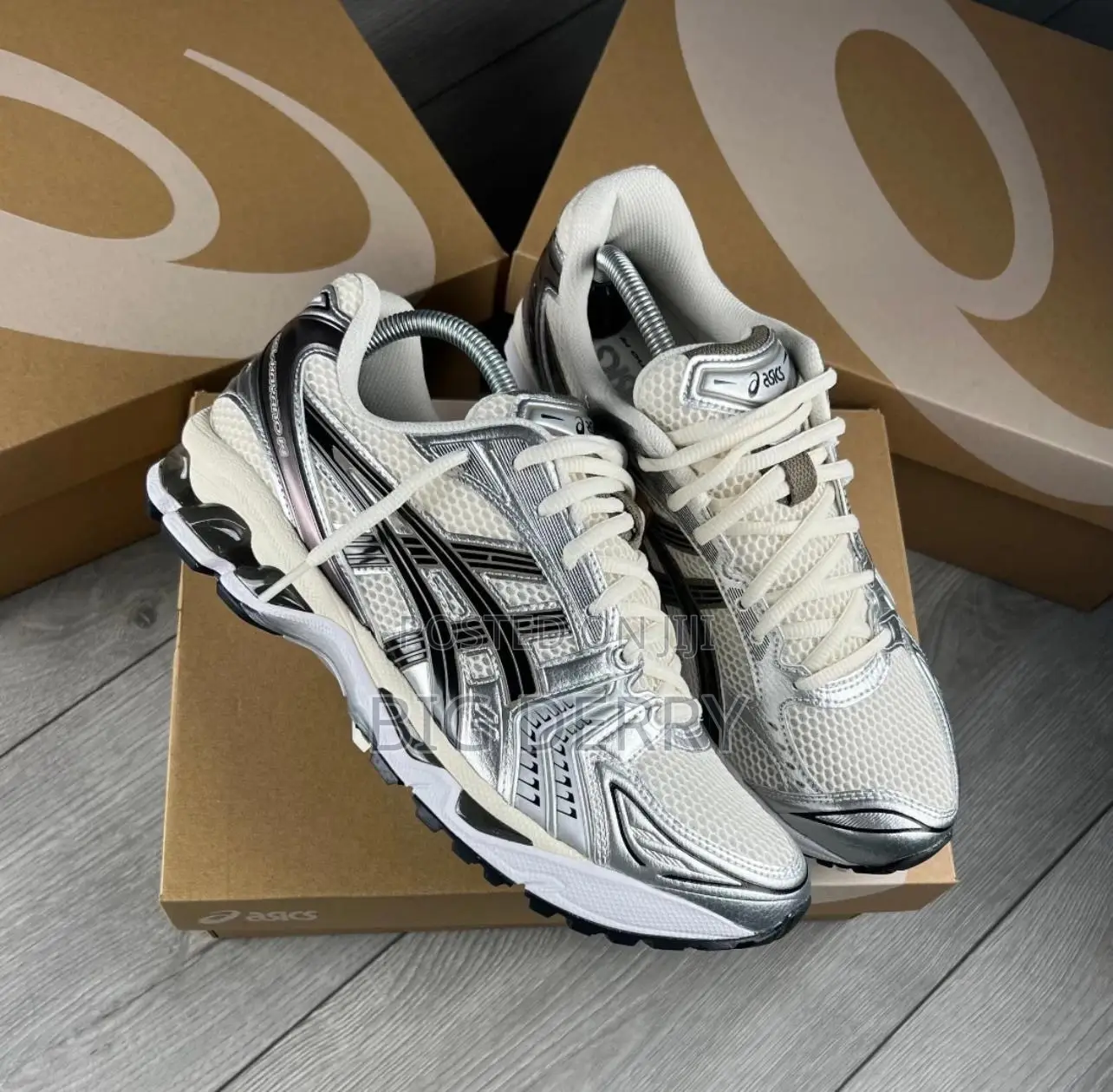 Asics Runner