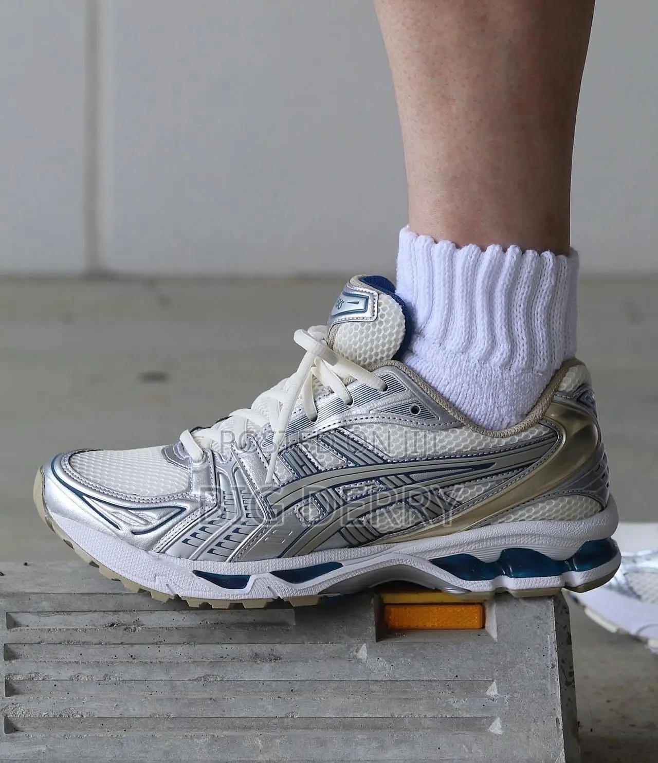 Asics Runner