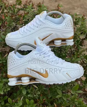Nike Shox R4 Different Colors