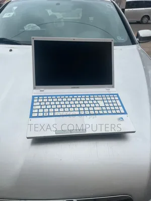 Laptop Samsung N220 8GB Intel Core I7 HDD 500GB