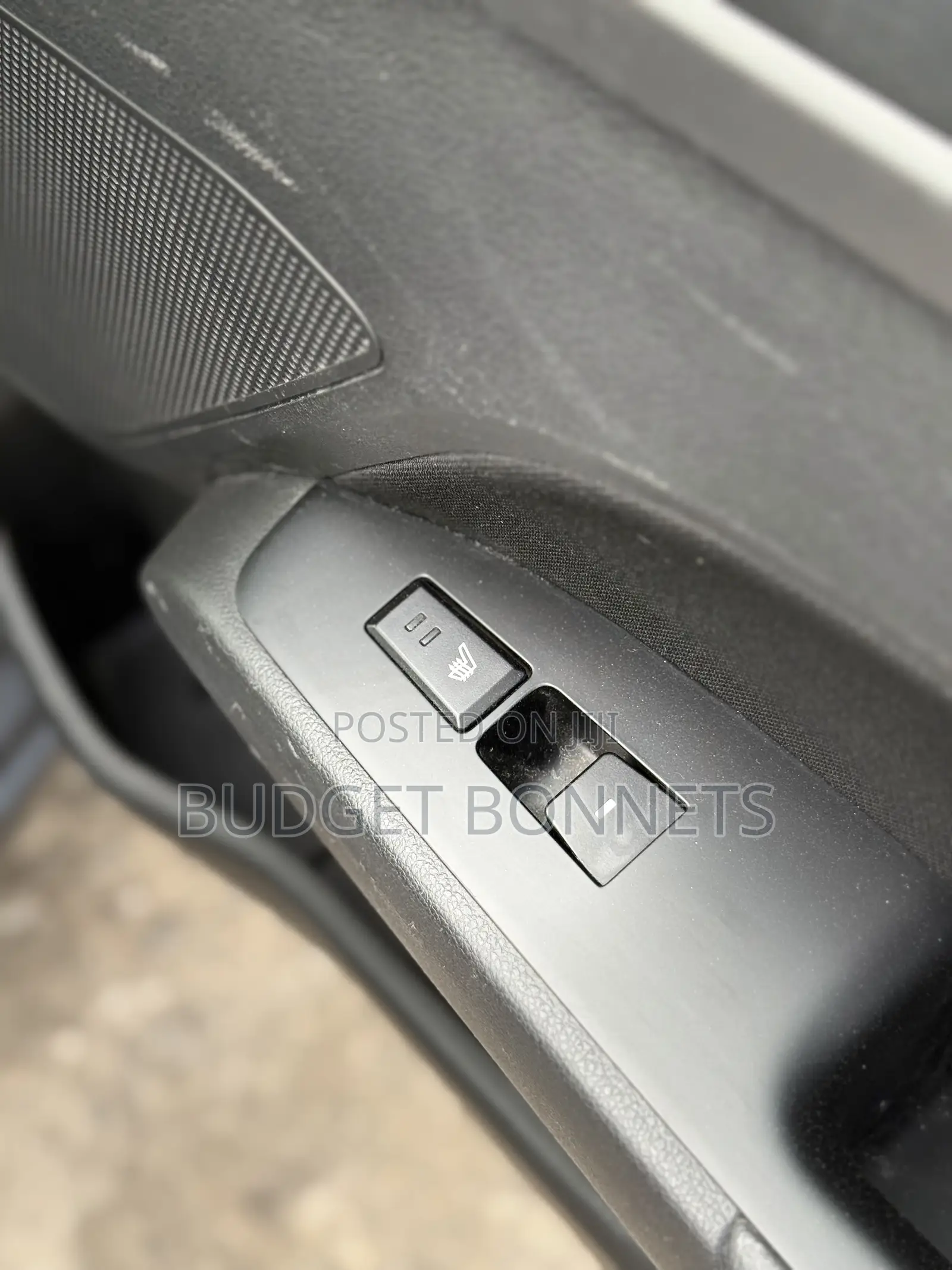 Hyundai Elantra Value Edition Sedan FWD (2.0L 4cyl 6A) 2017 Silver