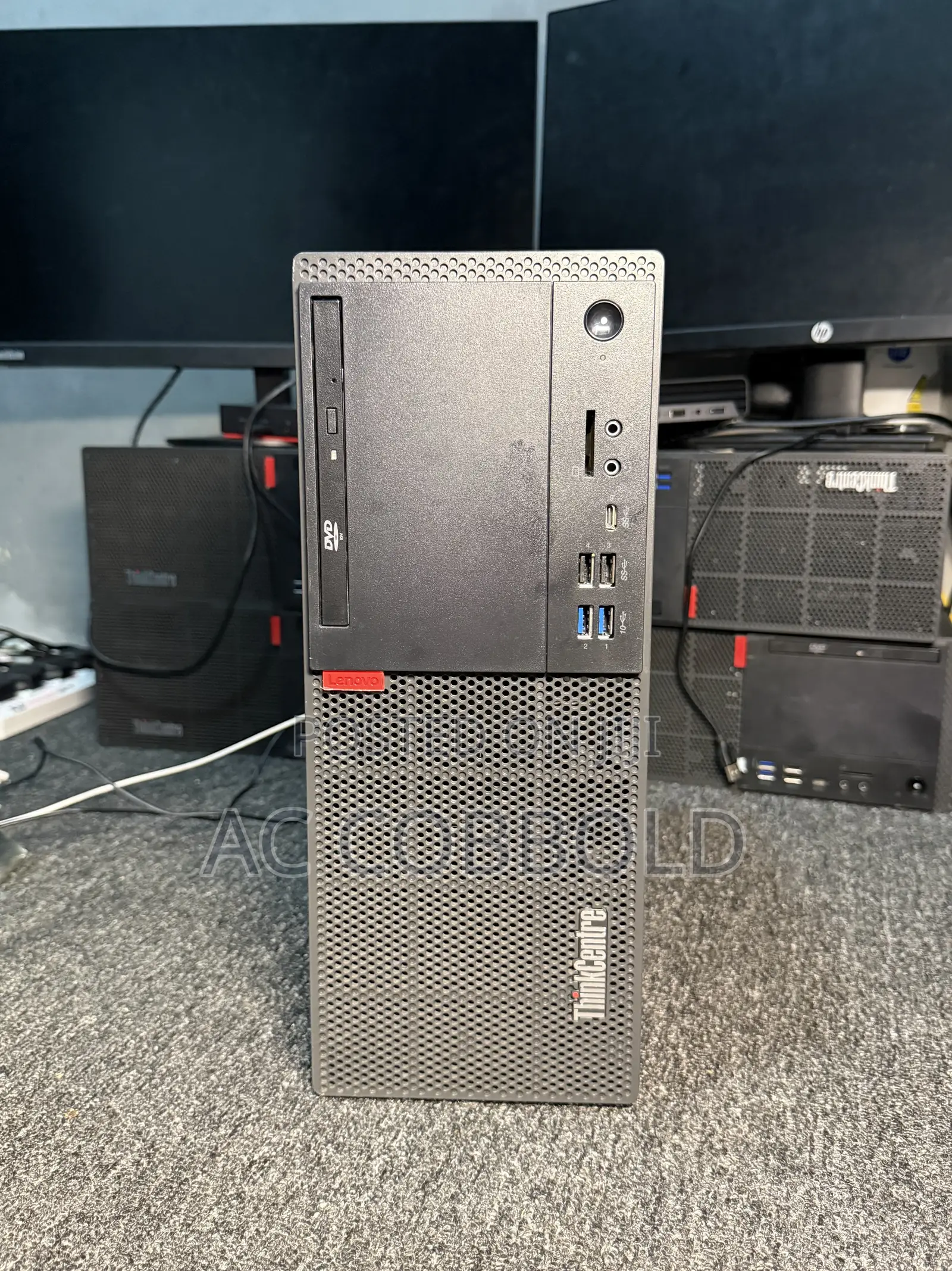 Desktop Computer Lenovo ThinkCentre M720 8GB Intel Core I5 SSD 256GB