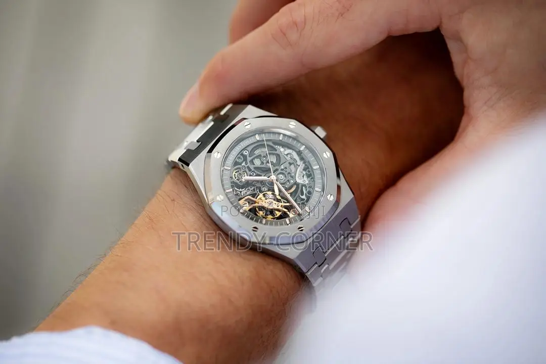 Audemars Piguet Timepiece ( Royal Oak Collection )