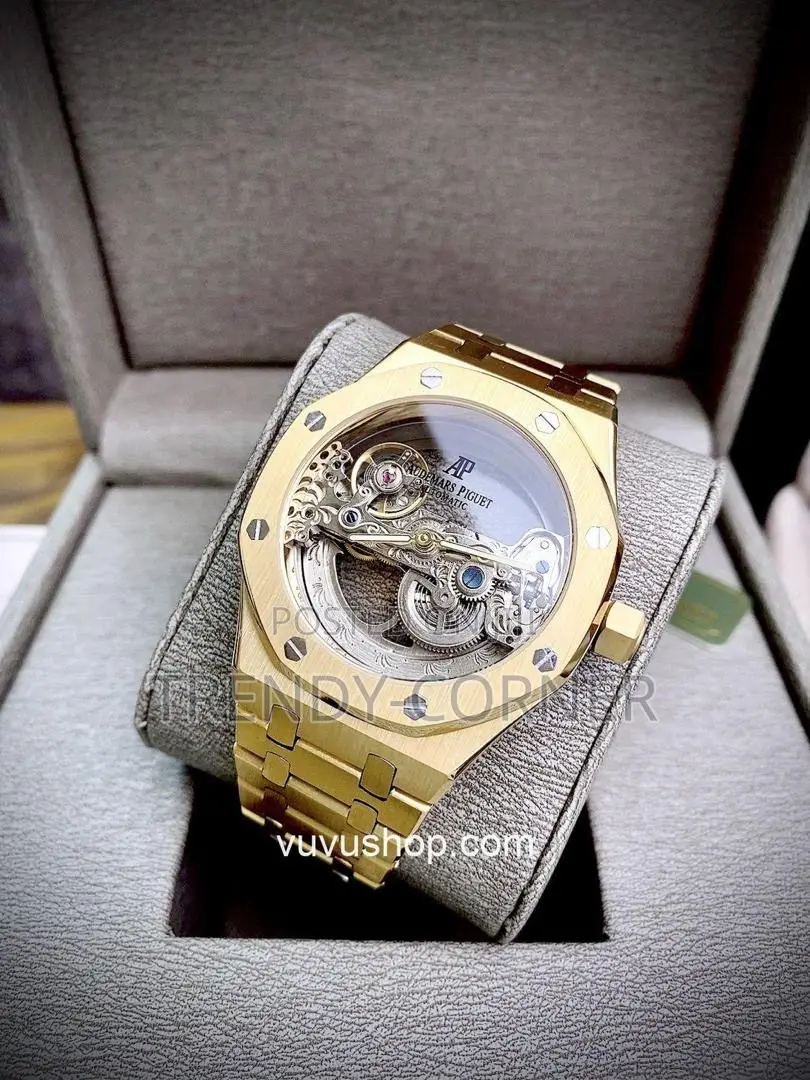 Audemars Piguet Timepiece ( Royal Oak Collection )