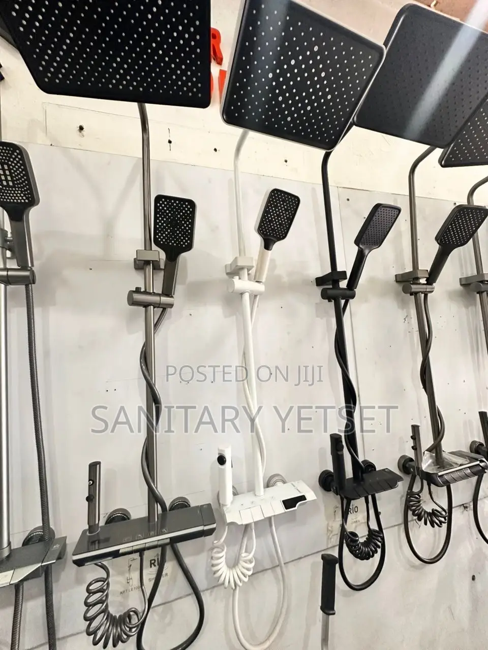Temperature Reading Bathroom Shower_hot and Cold Led Shower