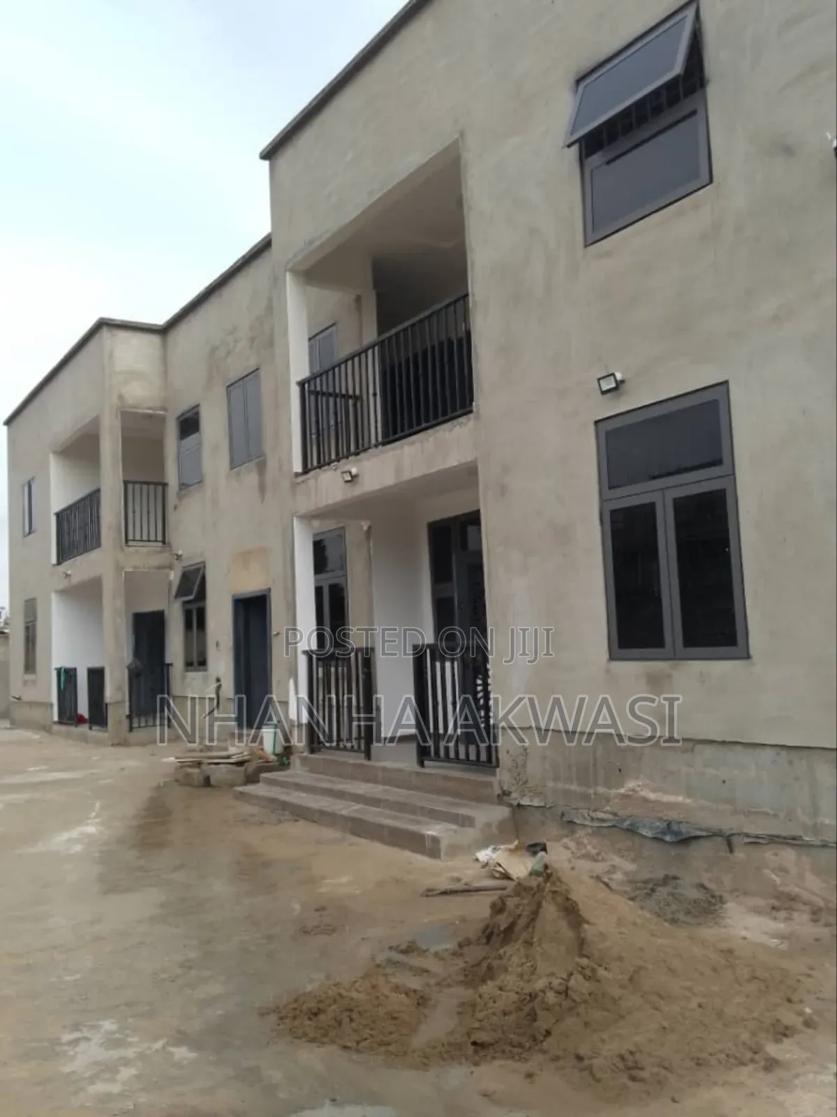 2bdrm Apartment in Lashibi Mf, Sakumono for rent